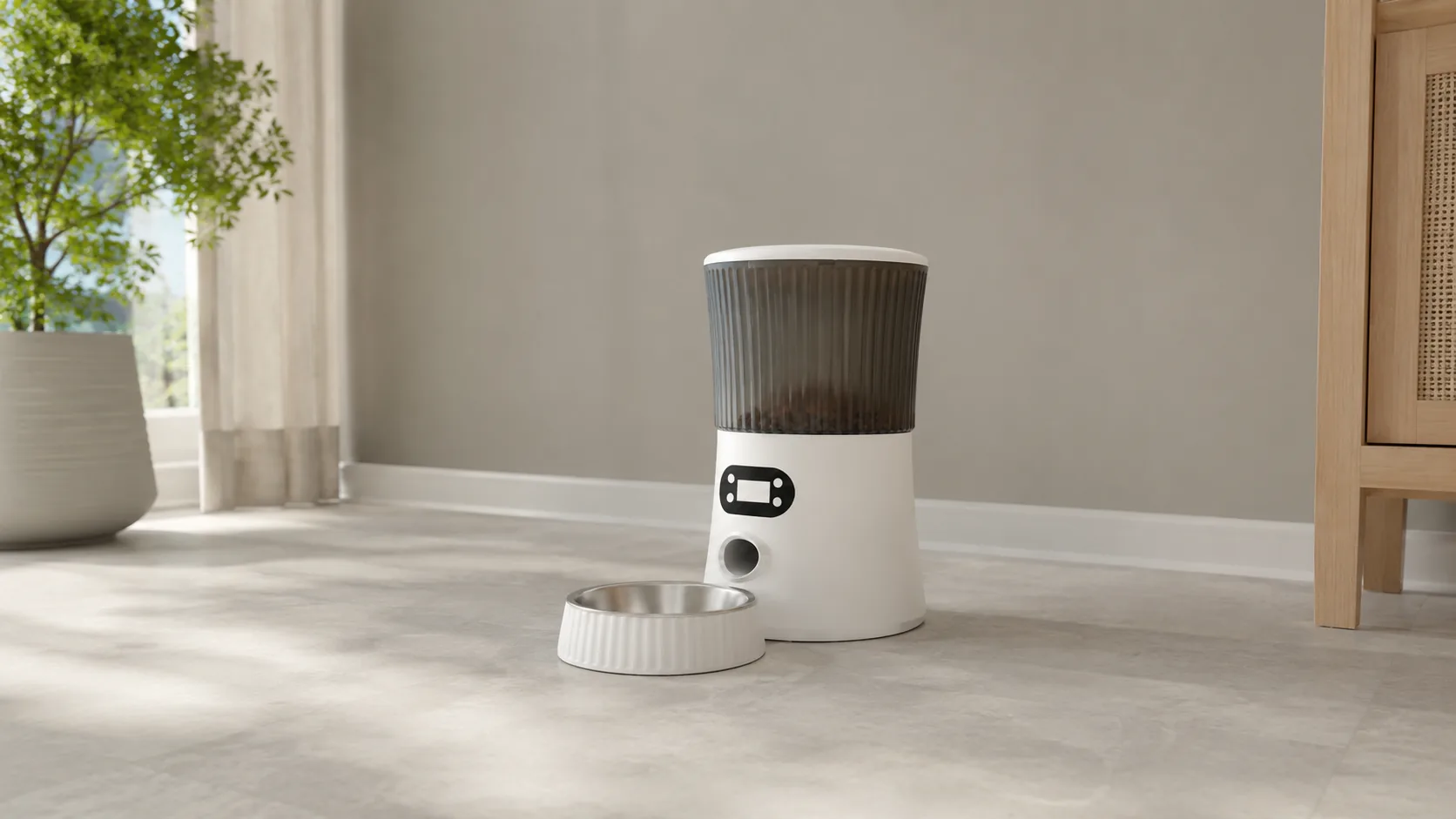 GuardHound Smart Pet Feeder · Detail image 1 · GuardHound DOG
